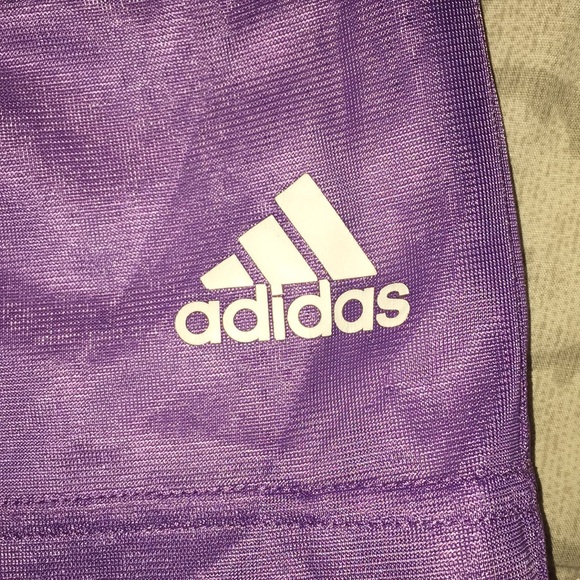 Reversible purple/silver Adidas Shorts - Picture 6 of 8